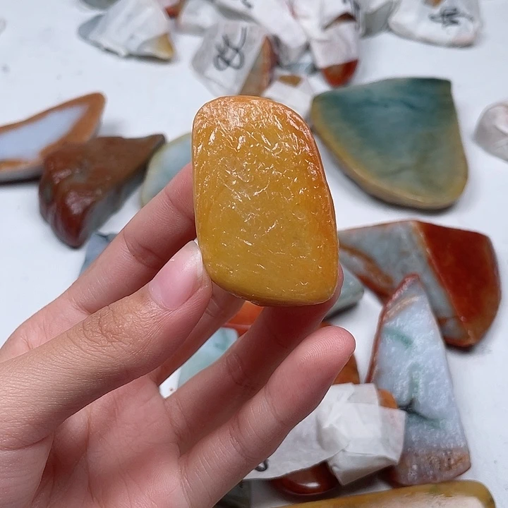 偏***你翡翠未镶嵌颈饰翡翠