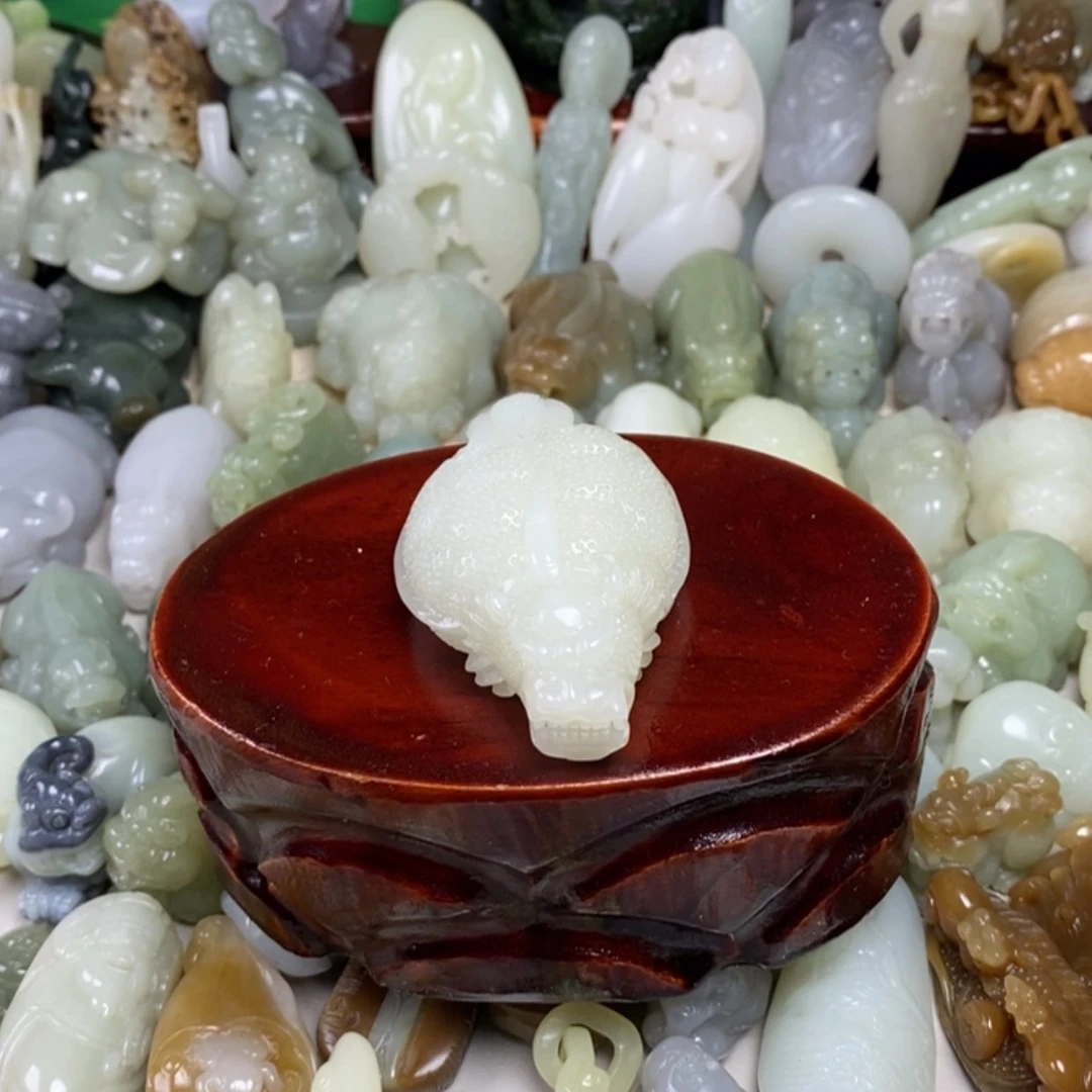 【闪购商品】未镶嵌和田玉把件