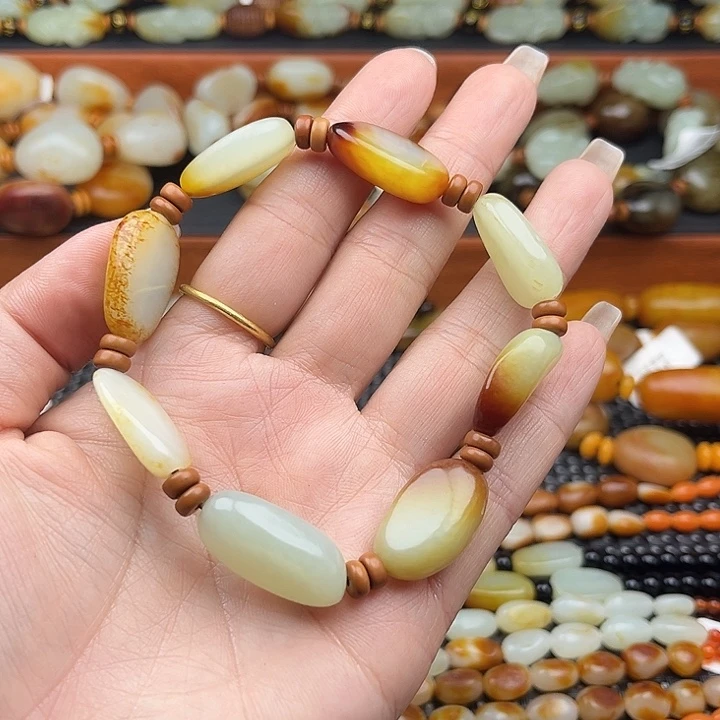 和田玉手链未镶嵌