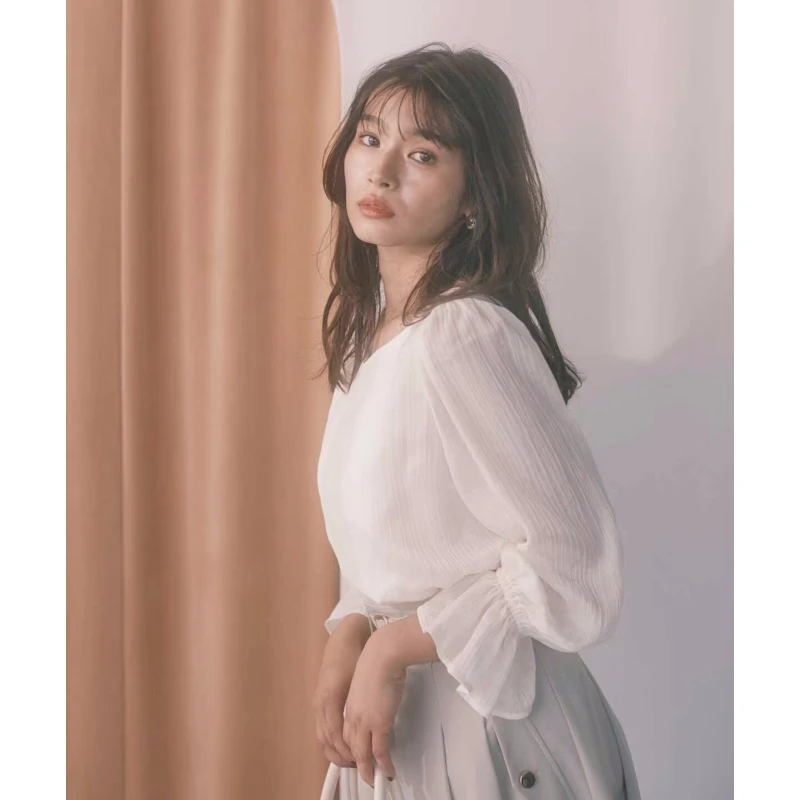 【DD外贸】 N WEB 杂志款 温柔洋气喇叭袖雪纺衫