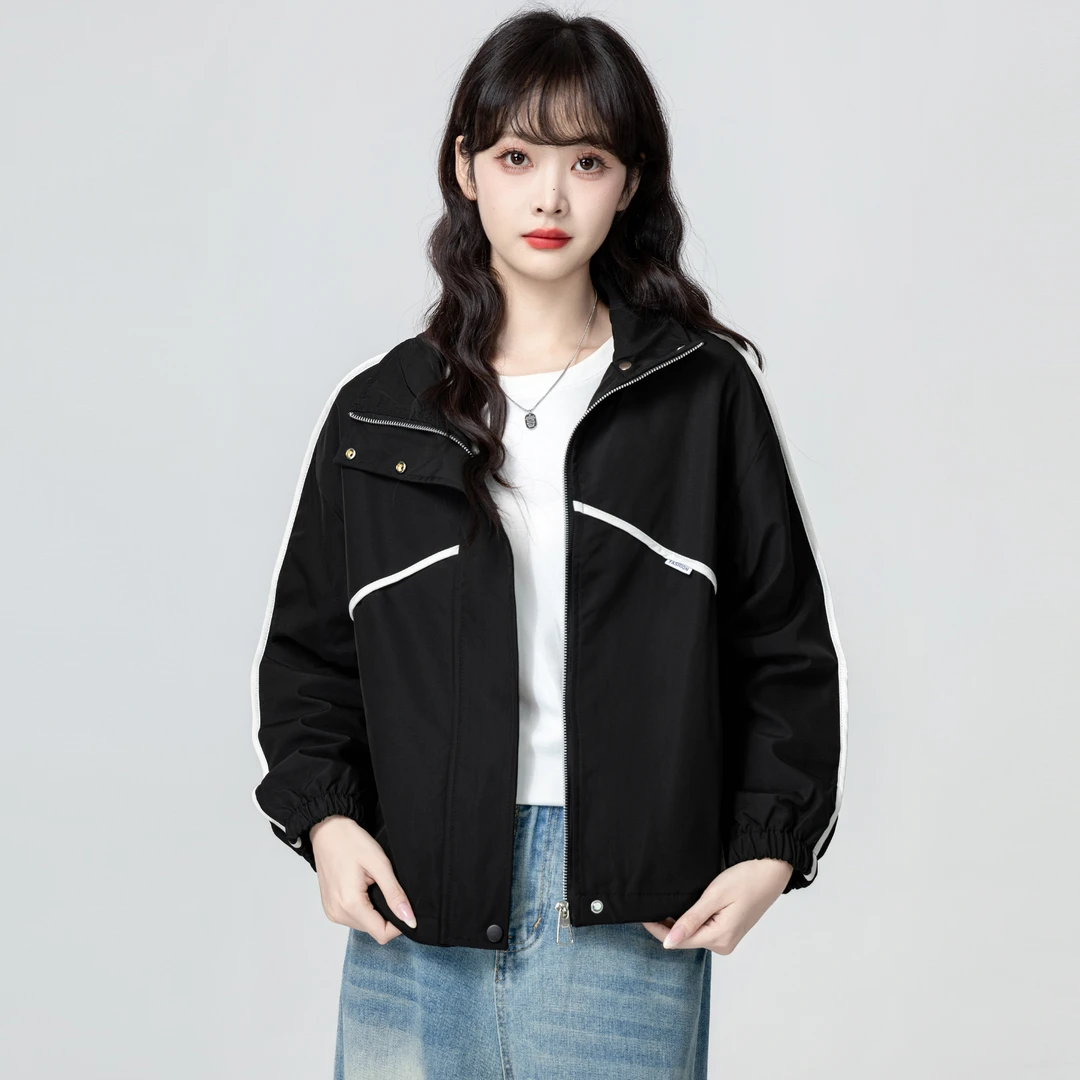 黑色翻领外套女春秋2025秋季新款休闲宽松冲锋衣夹克开衫短款上衣