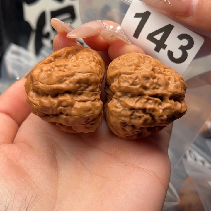 吊坠文玩核桃三角40