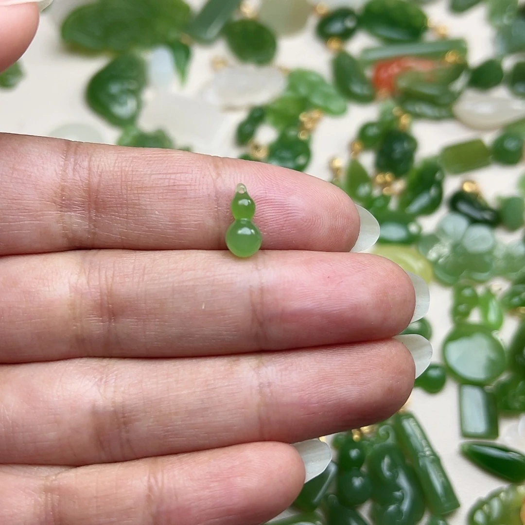 和田玉（碧玉）玉坠未镶嵌神**扬