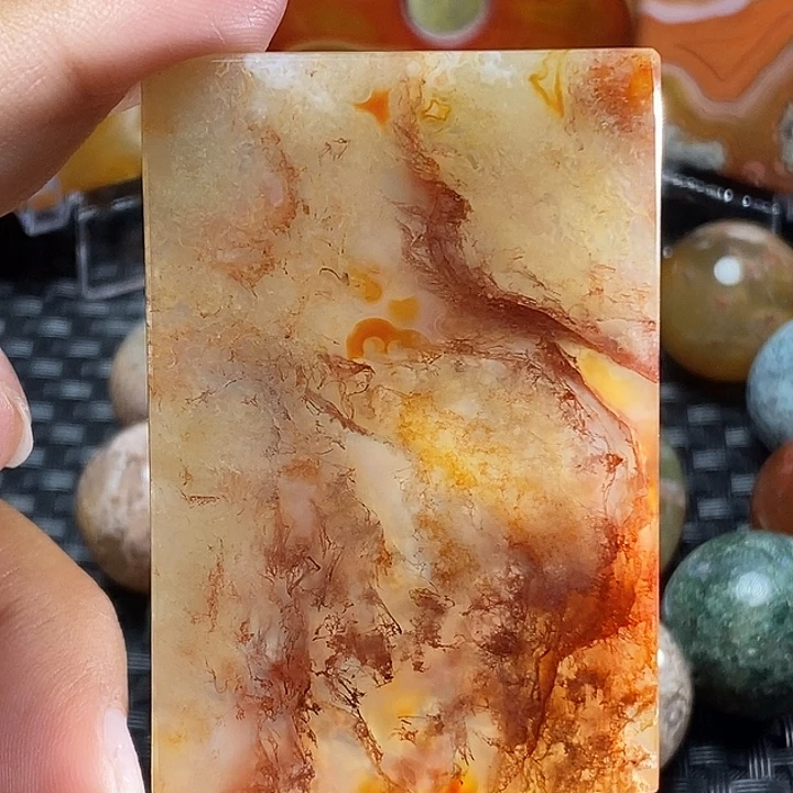 未镶嵌颈饰玛瑙/玉髓