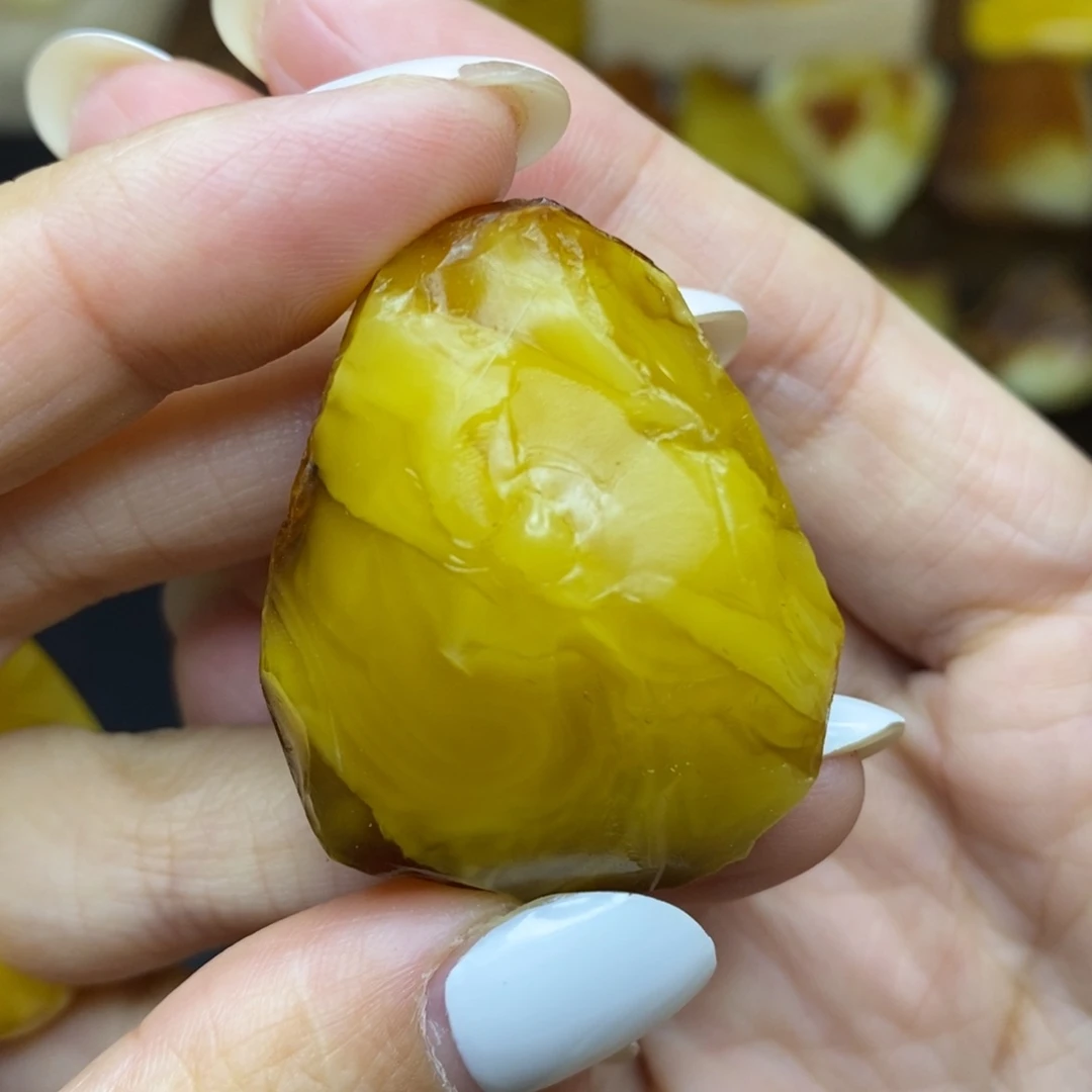 未镶嵌定制蜜蜡胖