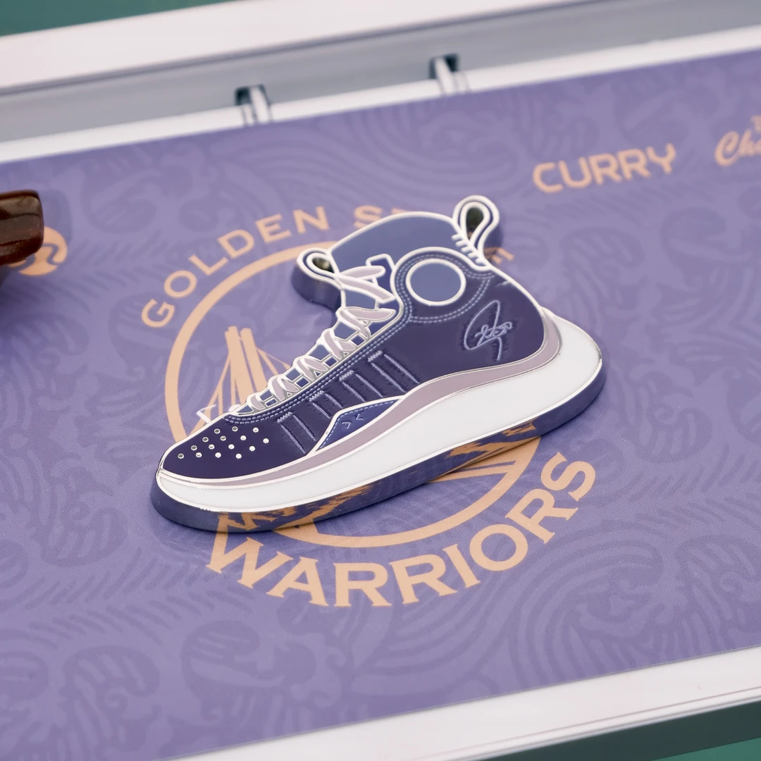 S2原创 库里4冠军球鞋挂件 紫色战靴主题勇士纪念周边礼物
