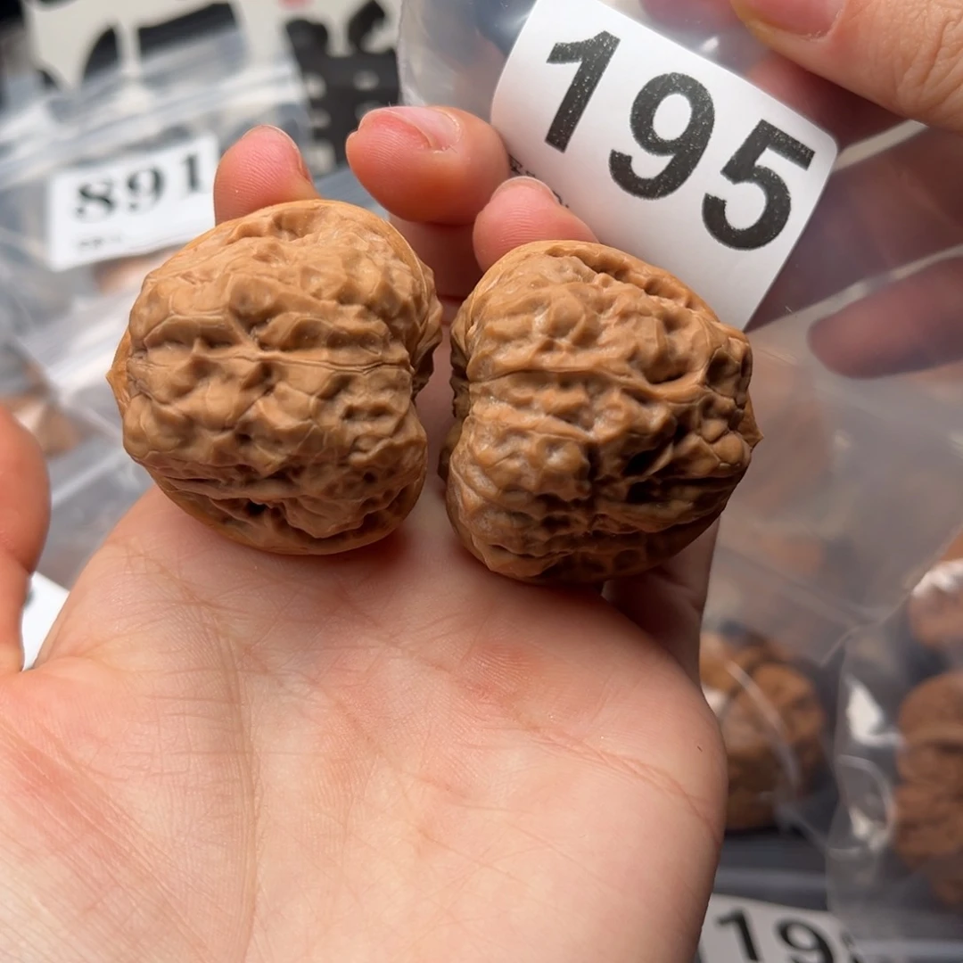 吊坠文玩核桃勉点39肚40