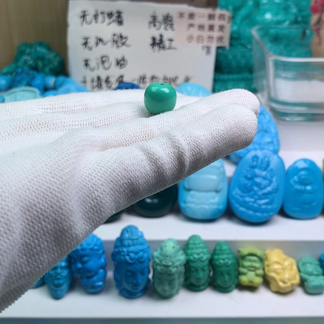 湖北发货批发精挑绿色矿原创手串108雕刻多样性发货 以介绍为准