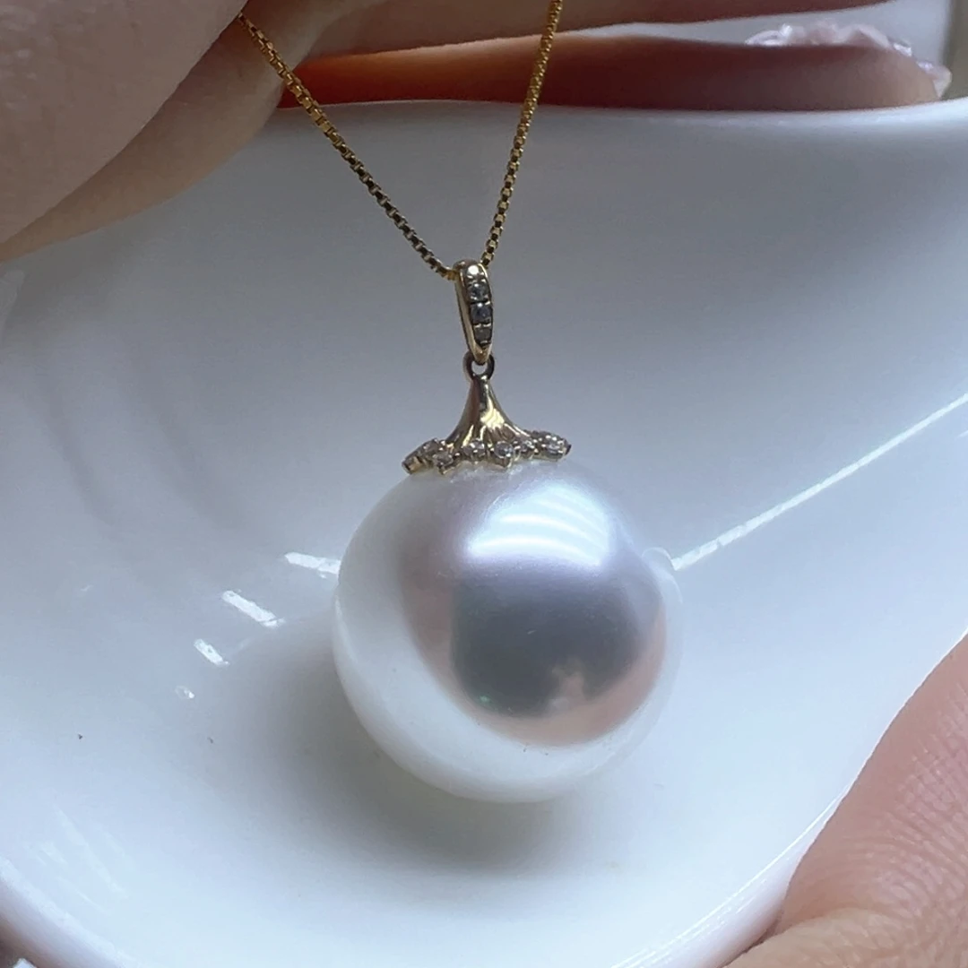 淡水珍珠18K金镶嵌吊坠(赠链)
