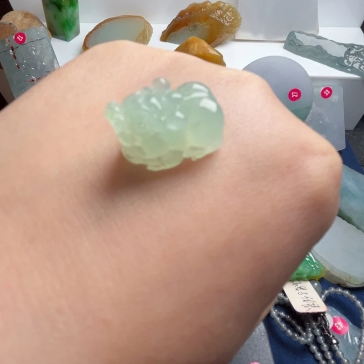 翡翠未镶嵌颈饰天然翡翠