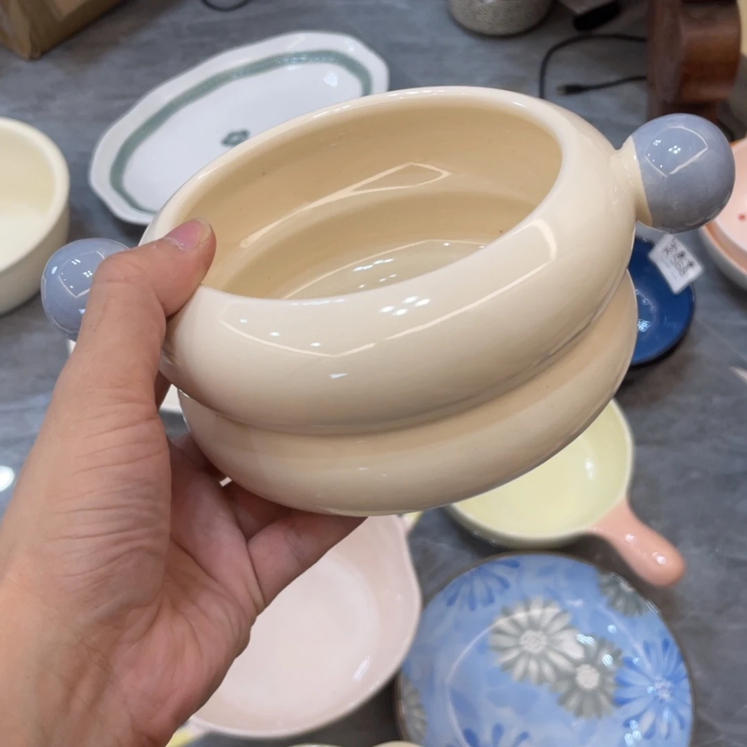 陶瓷微瑕餐具介意勿拍，满18飞！
