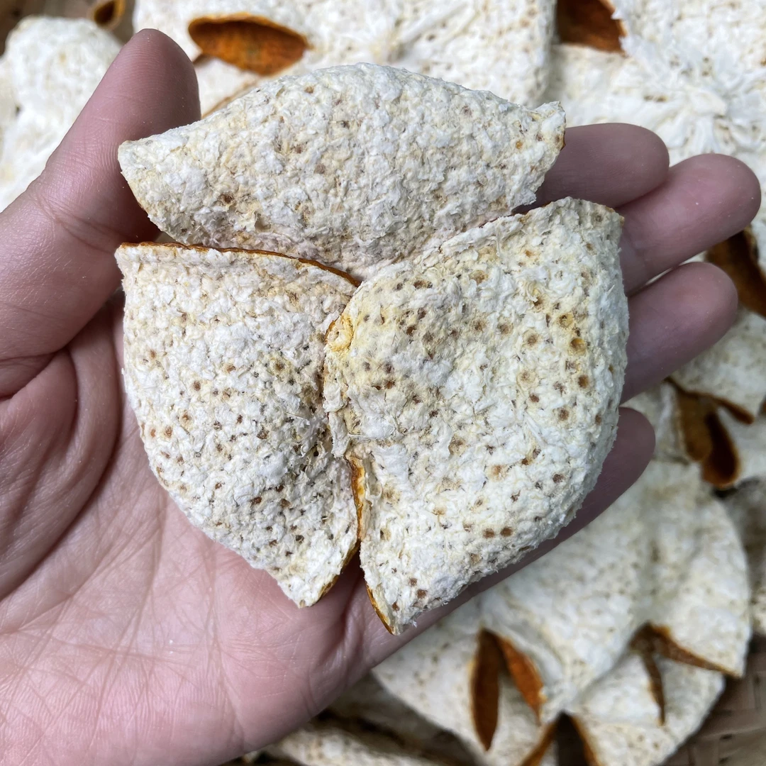 2025年梅江九年原枝冬后折花大红皮