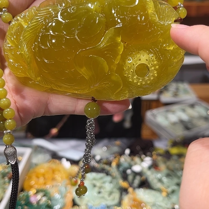 未镶嵌岫玉毛衣链