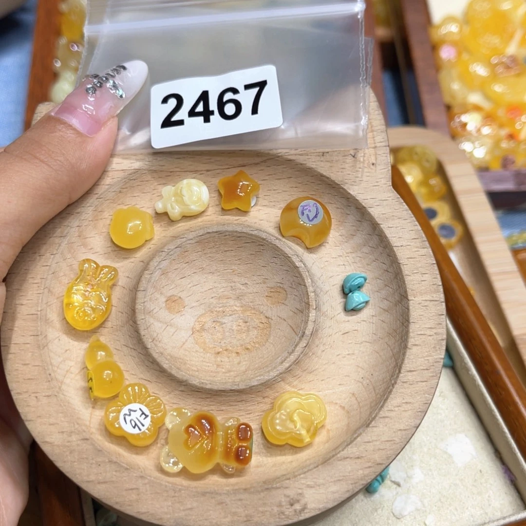 这***好琥珀未镶嵌珠宝奇石
