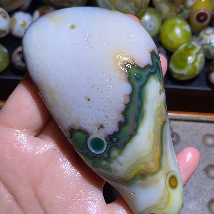 未镶嵌玛瑙/玉髓珠宝半成品134