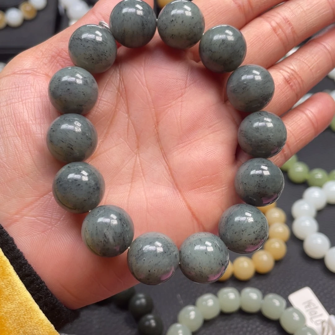 和田玉未镶嵌手链