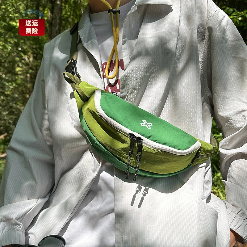 户外运动胸包男ins撞色潮牌斜挎包多功能腰包女便携轻量化手机包