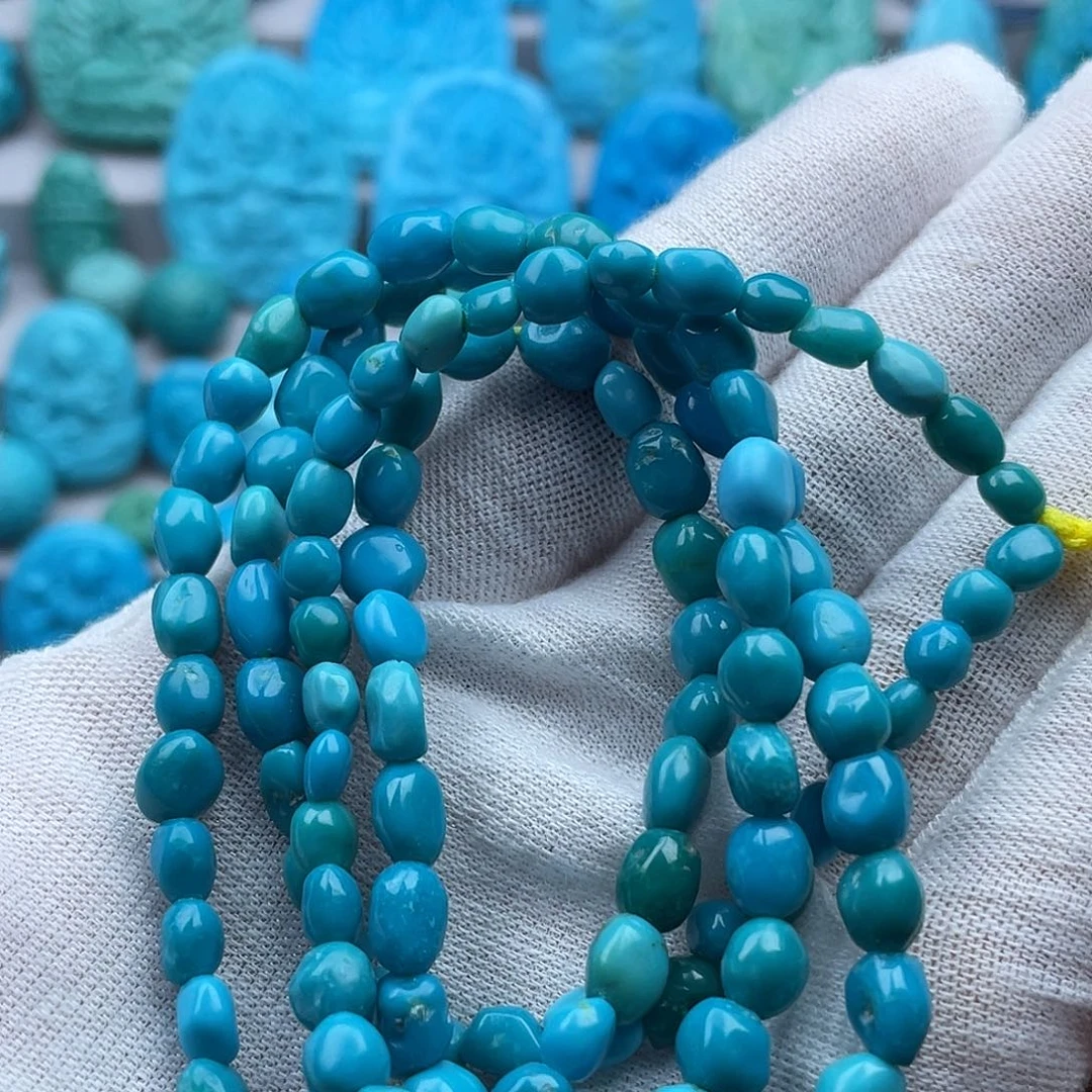 绿松石未镶嵌珠宝奇石