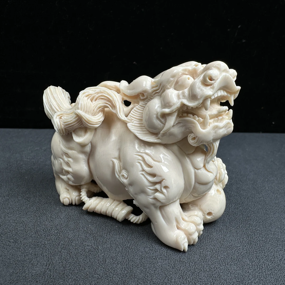 H2345天然猛犸牙貔貅雕刻件40×74×62mm支持复检 假一罚四