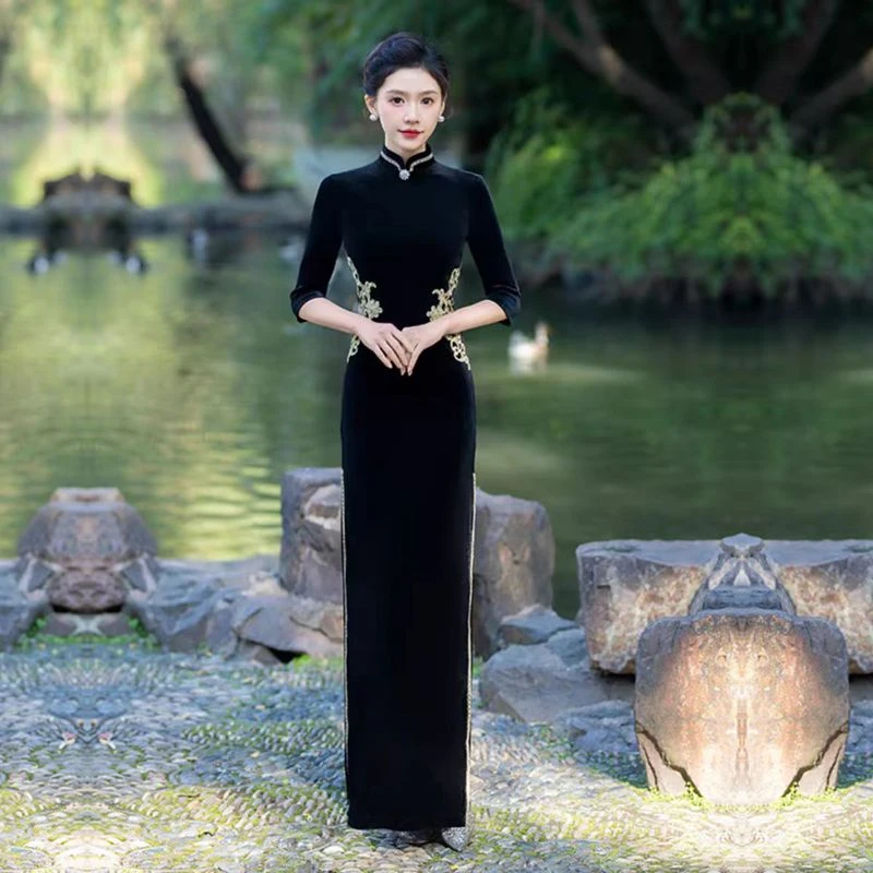 【1152人收藏】金丝绒走秀长款旗袍2024新款演出服高端优雅中国气质