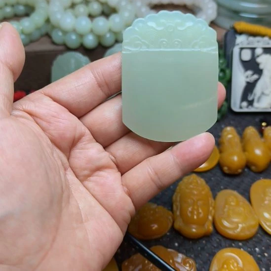 和田玉（青白玉）未镶嵌手串