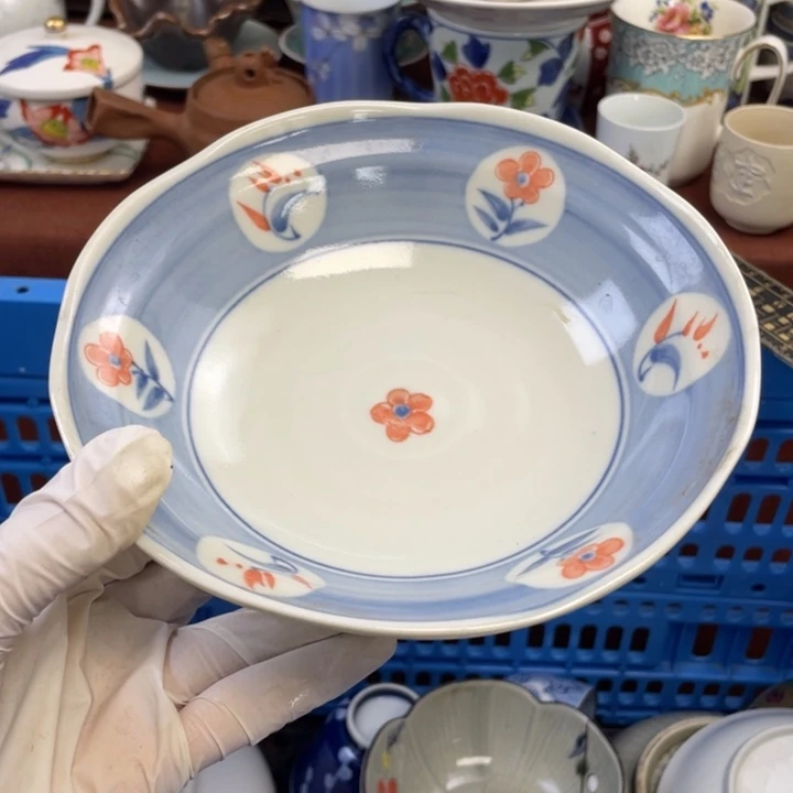 他家瓷器真美…开播了