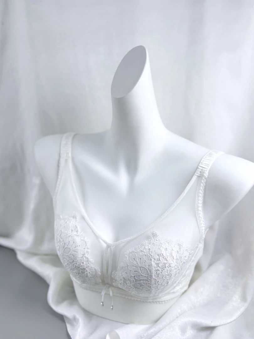 M001品牌内衣法式蕾丝超薄内衣女全罩杯抹胸收副乳透气显瘦文胸