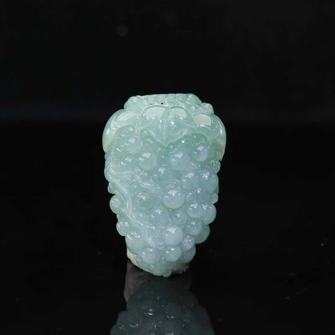 36天然缅甸翡翠A货晴水葡萄/100295/上海嘉禾拍卖