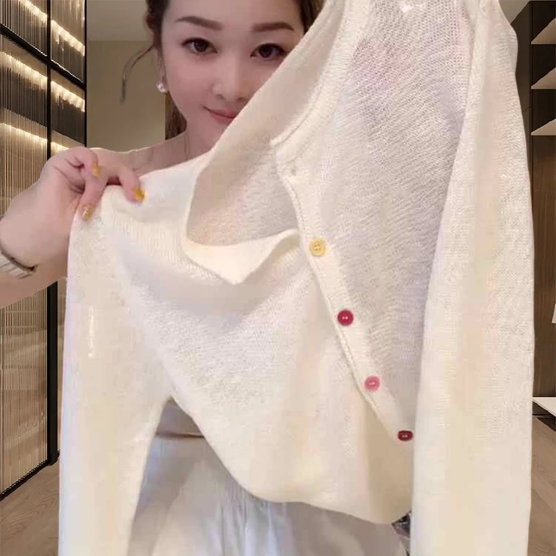 韩系夏季穿搭2025新款爆款上衣女时尚简约百搭白色圆领针织开衫潮
