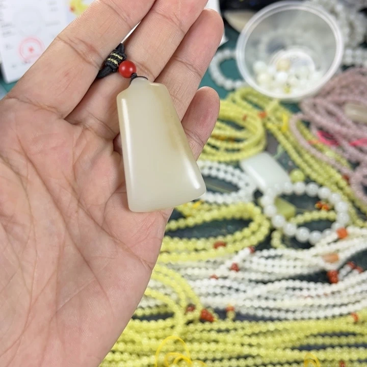 未镶嵌手链和田玉（糖玉）野牛沟糖白牌子