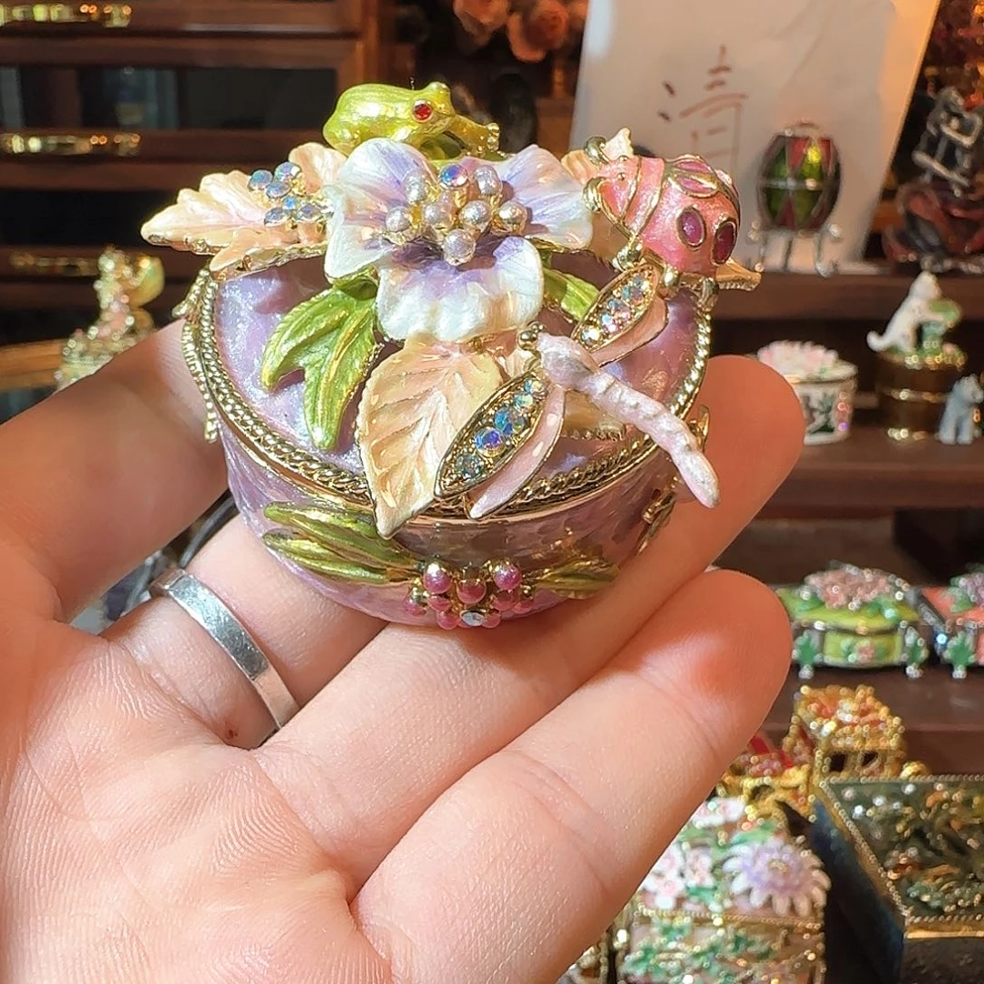 手工制品请勿吹毛求疵
