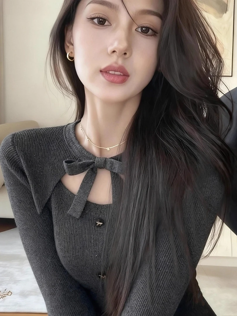 2025冬季新款气质高级感上衣独特漂亮巨好看灰色蝴蝶结领针织衫女