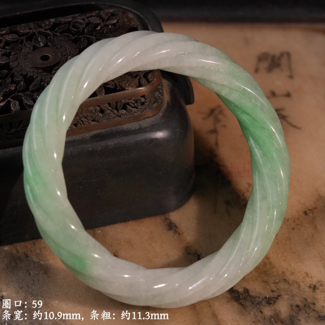 天然缅A细糯飘阳绿翡翠白底青麻花绞丝手镯圈口伍玖5917.45.03