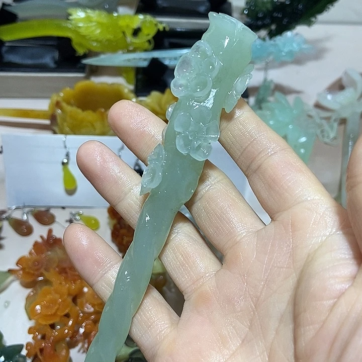 蛇纹石玉未镶嵌发簪嘉***°