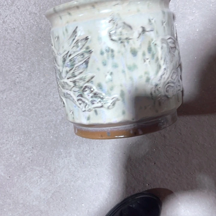 紫砂花盆口径18高度18一只