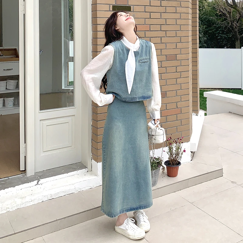 浅蓝色学院风牛仔套装裙女2025春秋新款韩系衬衫马甲半身裙三件套