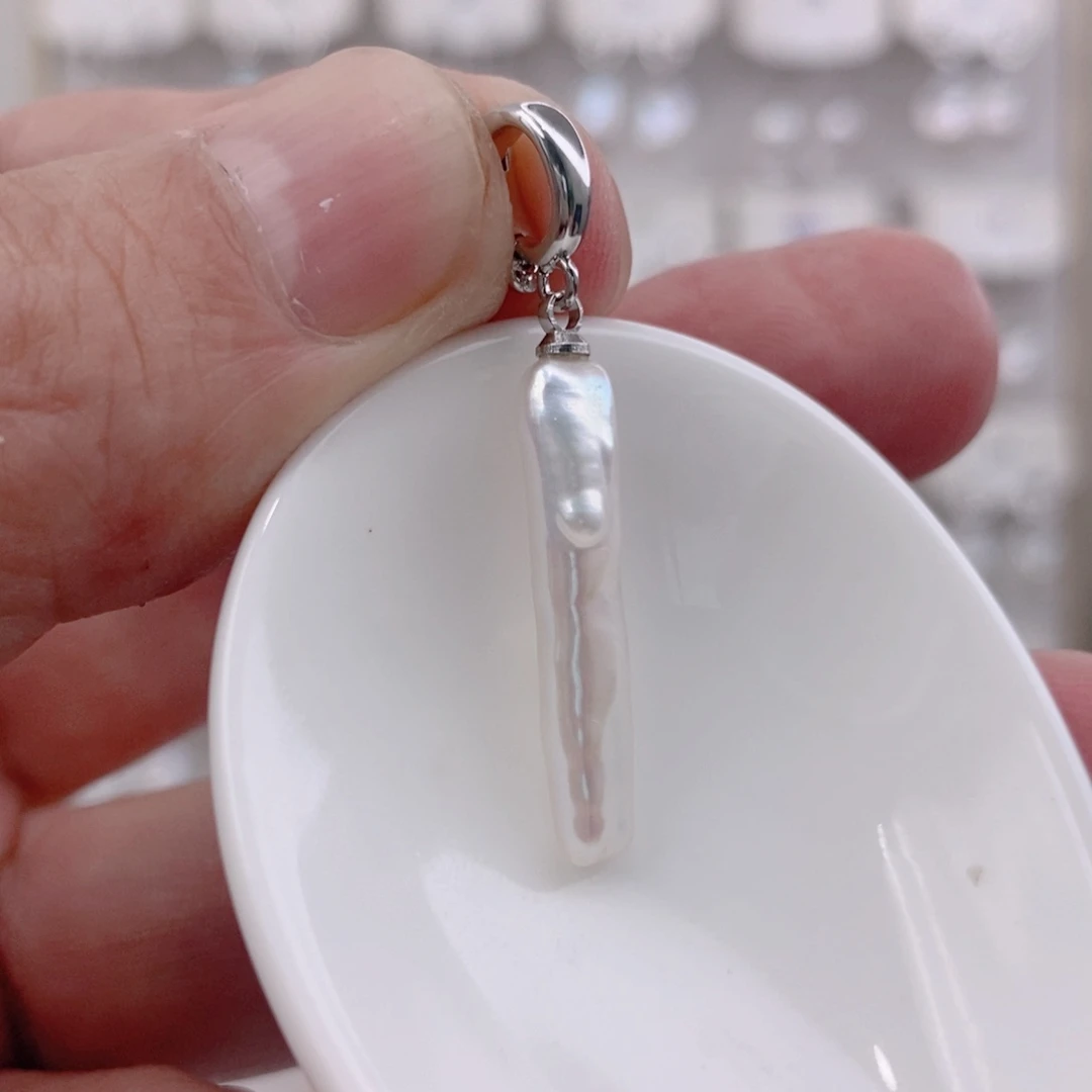 颈饰未镶嵌淡水珍珠
