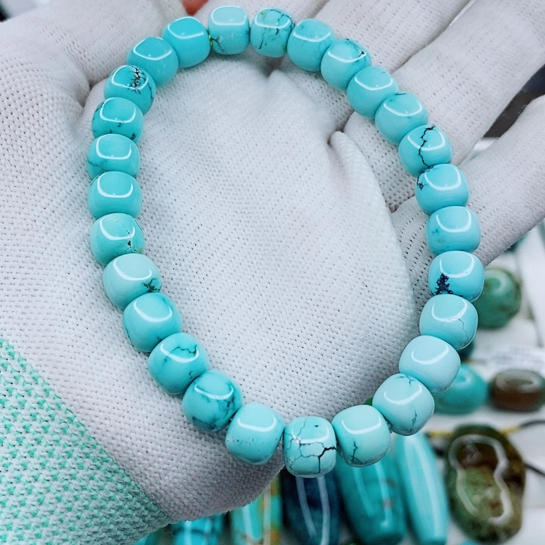 绿松石未镶嵌颈饰