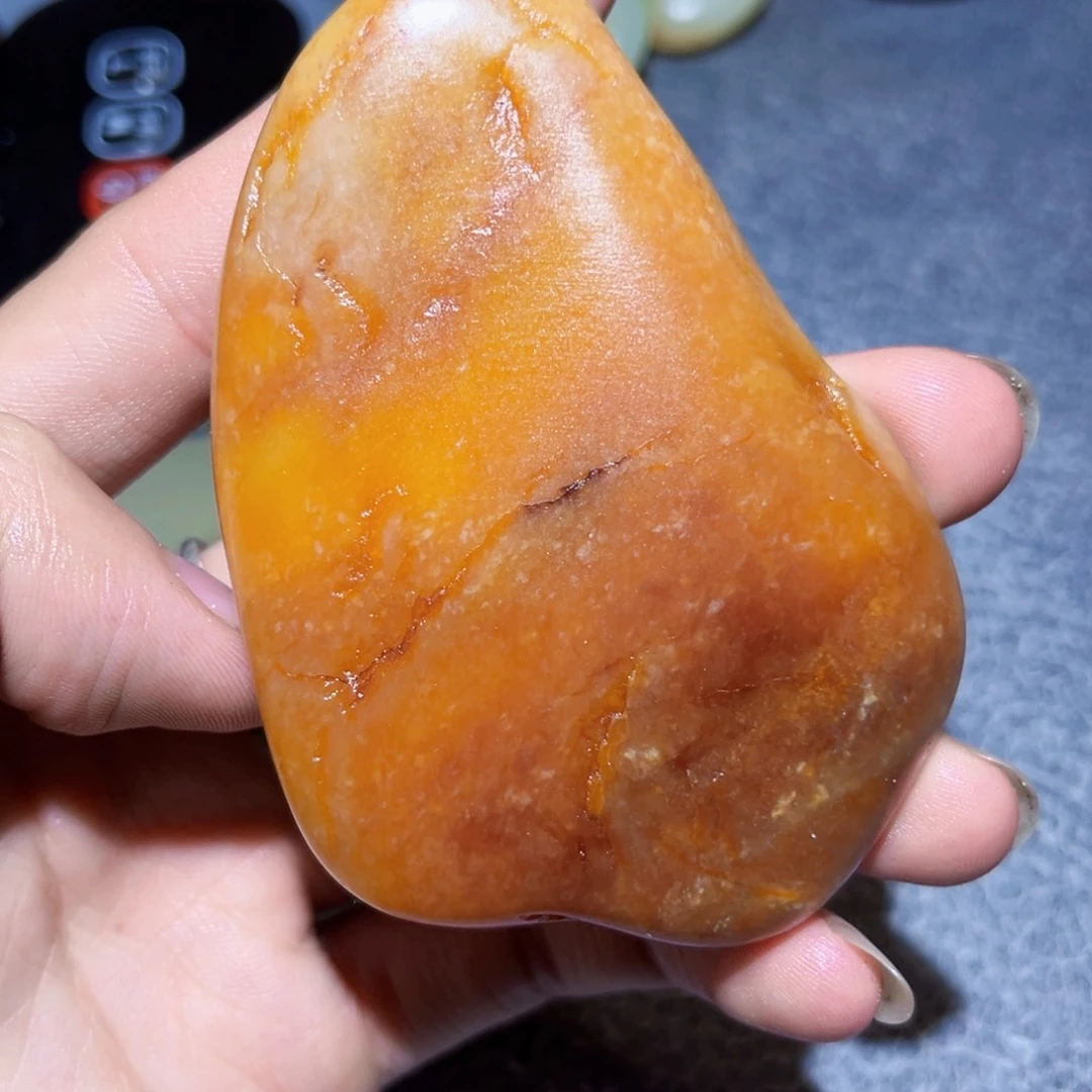 和田玉未镶嵌珠宝奇石