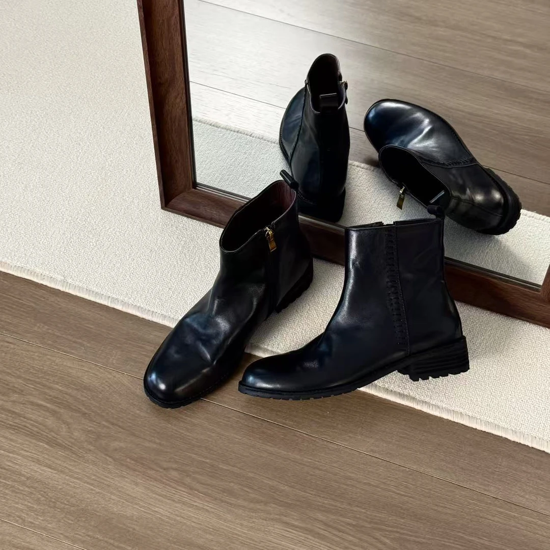 HUSSLOVE 头层牛皮·跟高3.5CM·复古百搭重工水洗通勤侧拉链短靴