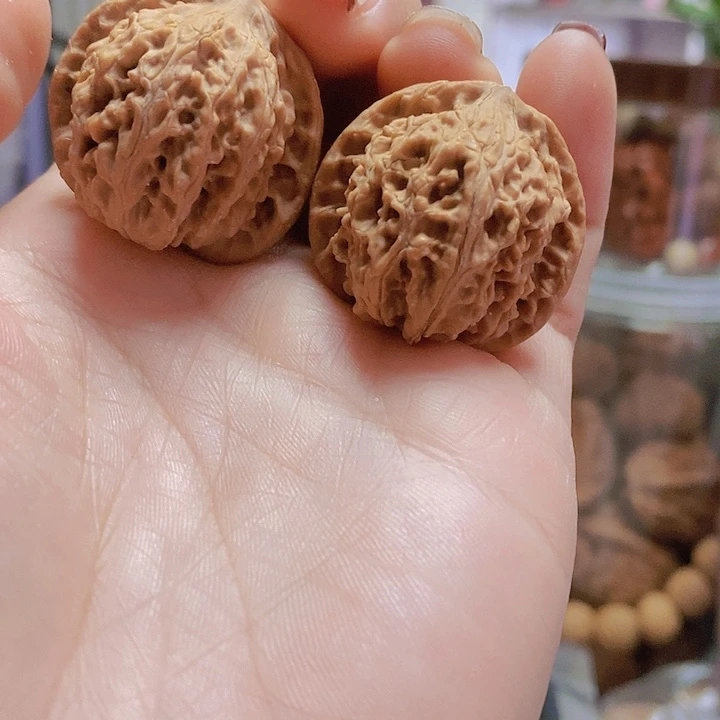 【闪购商品】文玩核桃把件32蚂蚁沟迷你