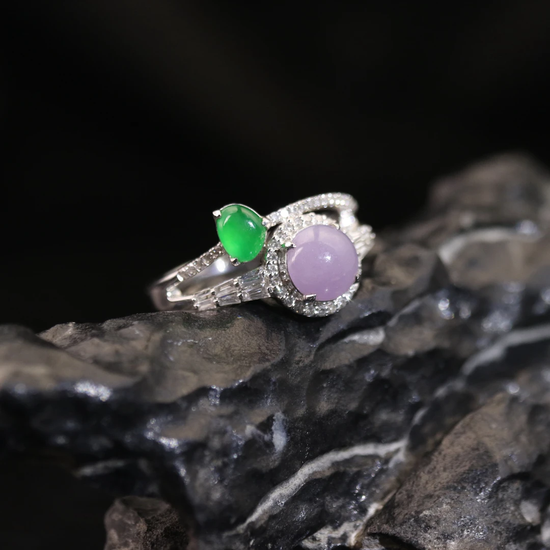 15天然缅甸翡翠A货18k戒指/700049/上海嘉禾拍卖