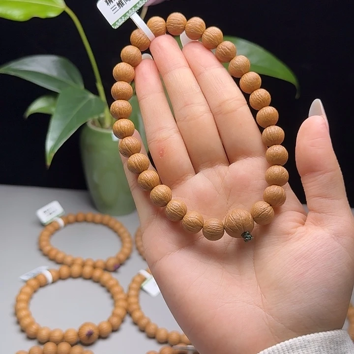风***J猴头核桃吊坠凤羽