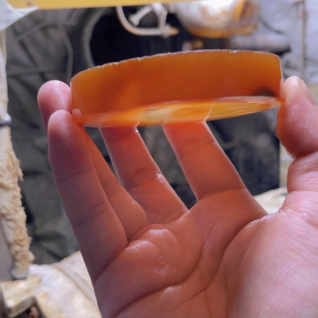 霹***火定制玛瑙手镯工费