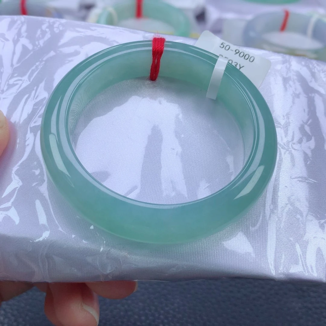 翡翠手镯未镶嵌缅甸天然翡翠手镯50圈口