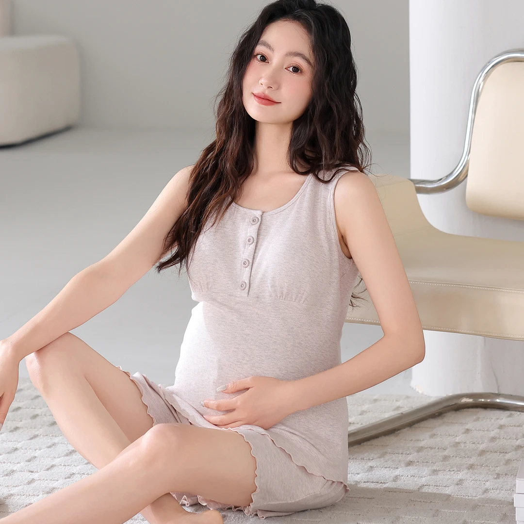 富朵夏季带胸垫月子服产后哺乳期睡衣无袖薄款产妇孕妇待产家居服