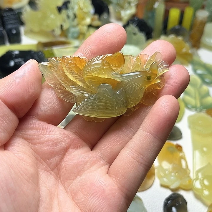 未镶嵌蛇纹石玉颈饰