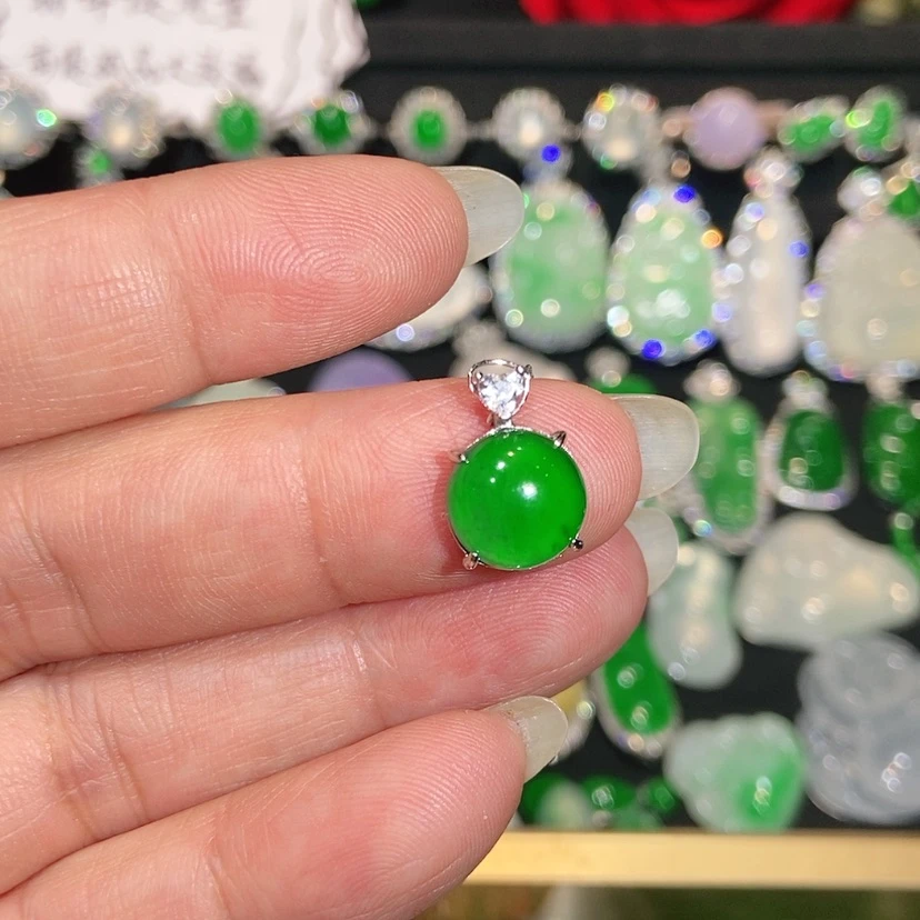 【闪购商品】颈饰未镶嵌翡翠天然翡翠