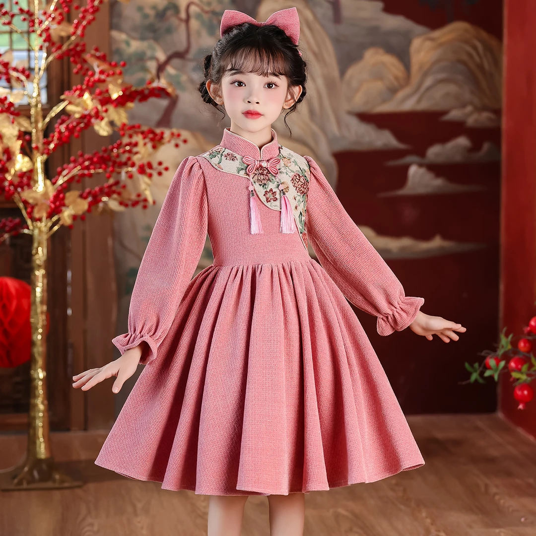 女童连衣裙轻奢小众高端2025新款女孩秋冬中国风洋气儿童新年裙子