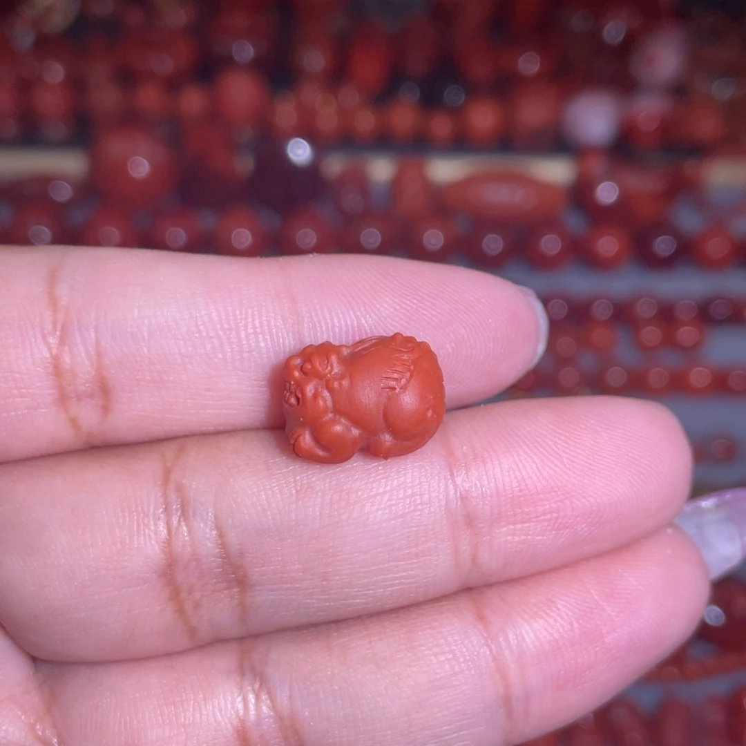 南红玛瑙未镶嵌貔貅